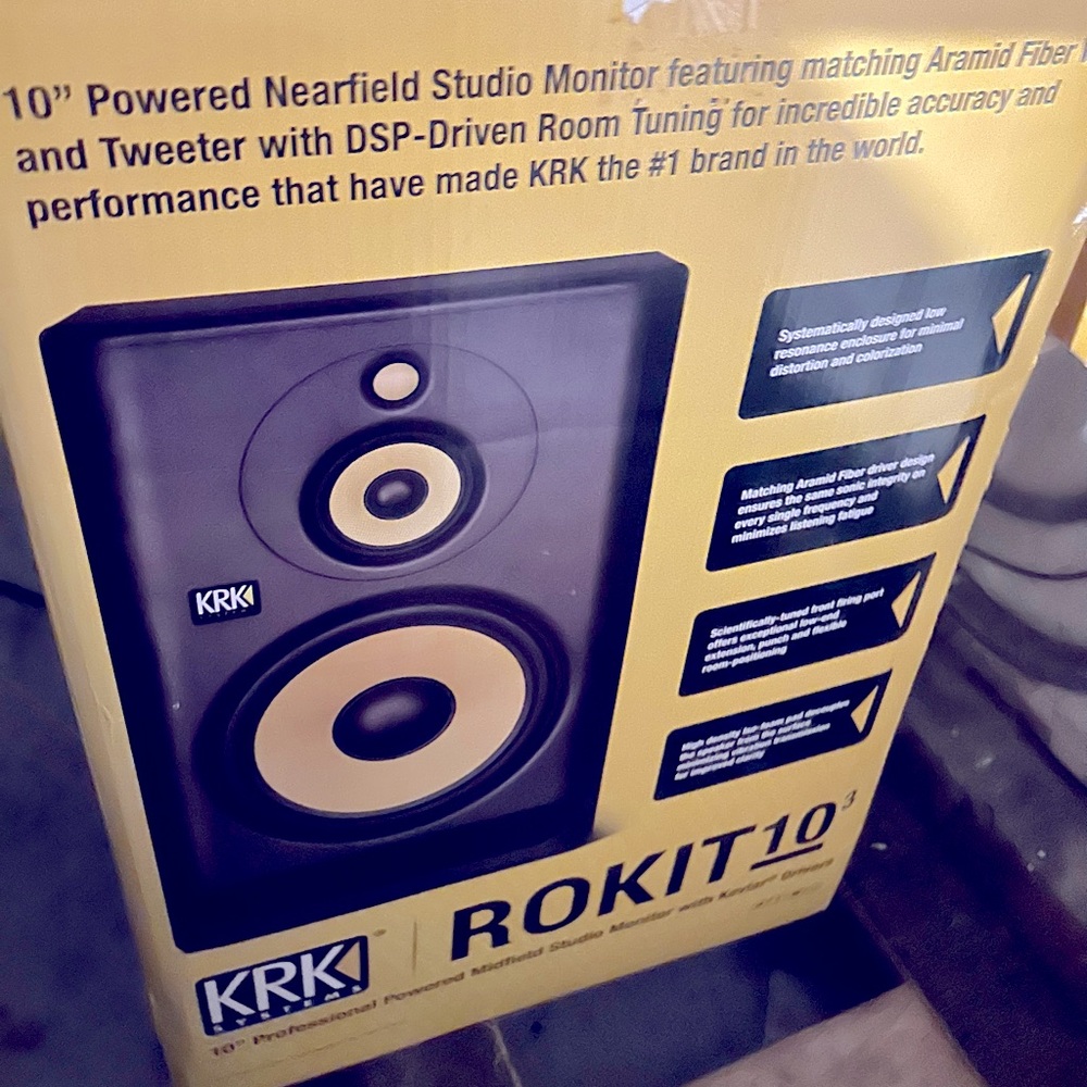 Extra Studio Speaker Cords (See last pic) ROKIT 10